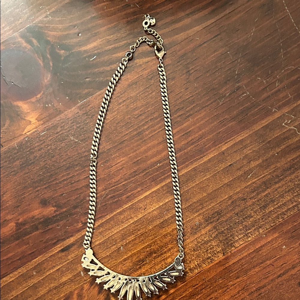 NEW Gold tone Bib Fan Necklace - Picture 7 of 11